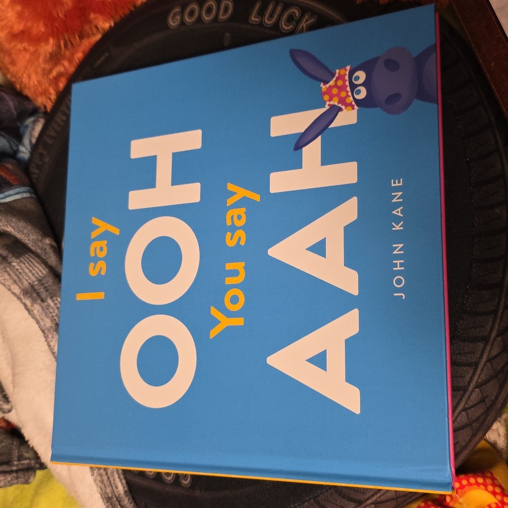 Kids Book- I Say Ooh You Say Aah by John Kane, Kane Miller publishing, NEW